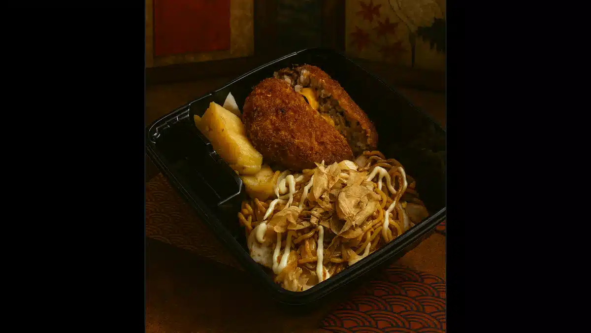 obento menchikatsu comida japonesa Lima
