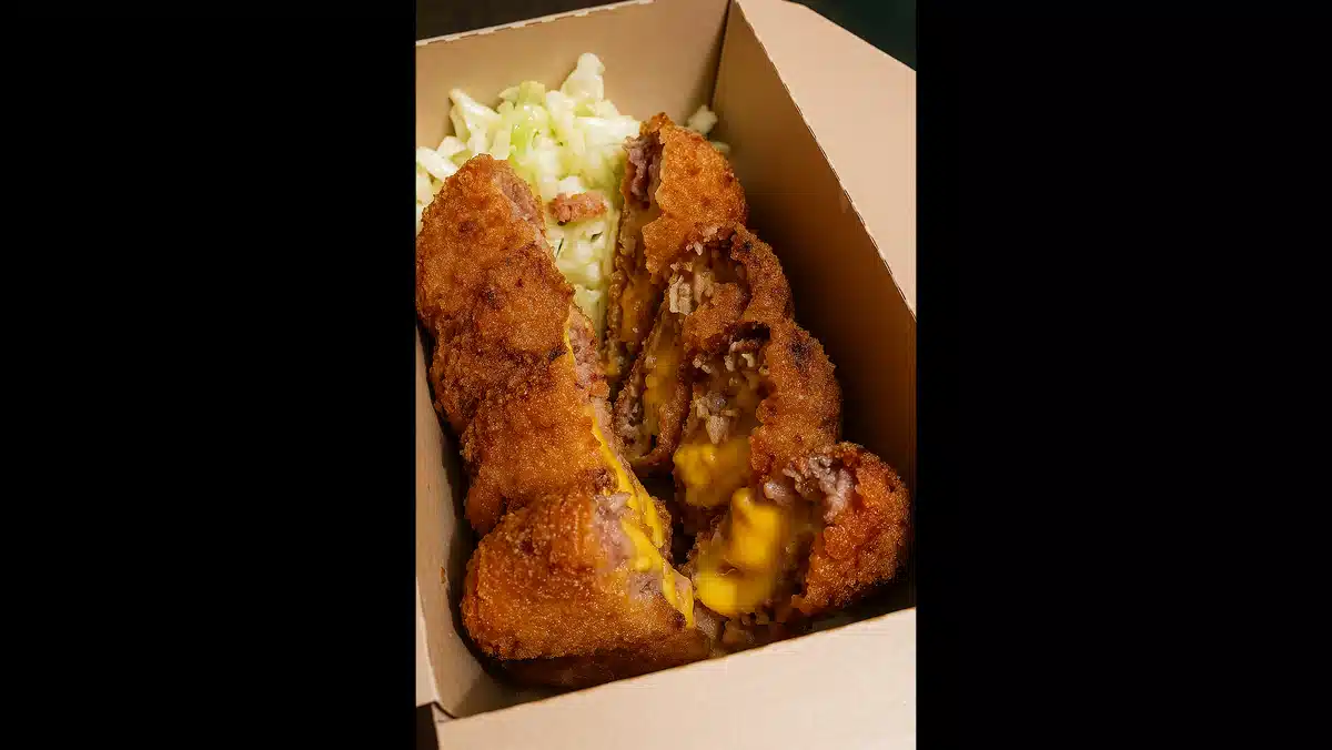 cheese menchikatsu box comida japonesa en Lima