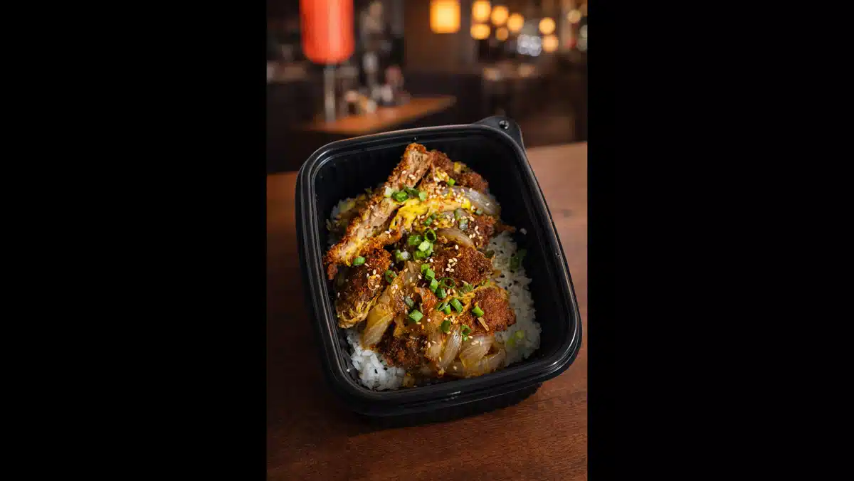 Katsudon original barra japonesa Lima